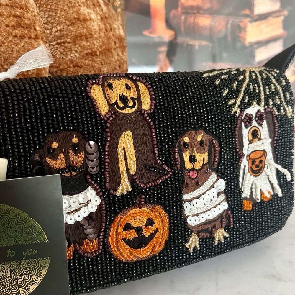 Halloween Dachshund Dogs in Costumes Beaded Shoulder Bag - Picture 2 of 6
